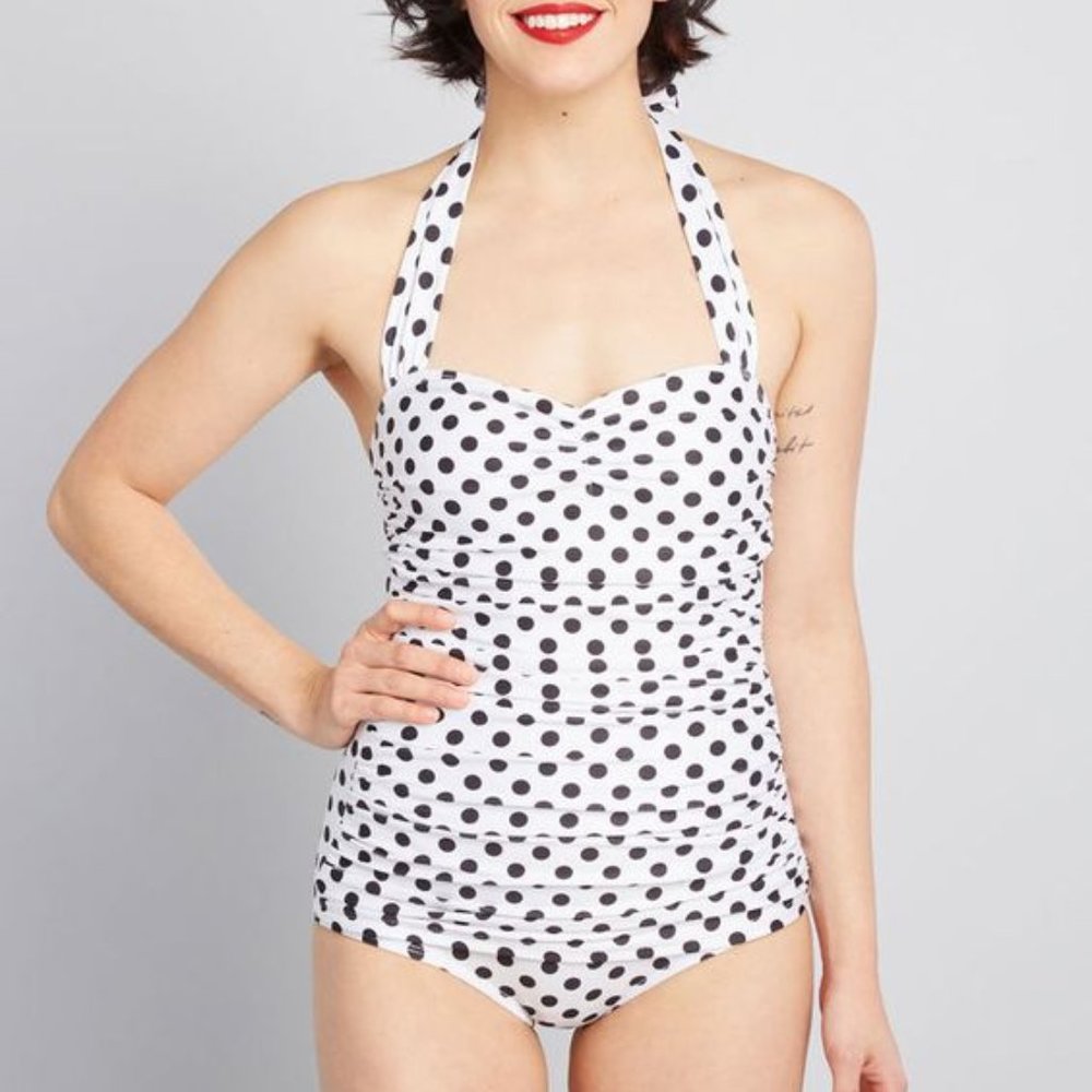 ModCloth NWT Women's Bathing Beauty One-Piece Swim